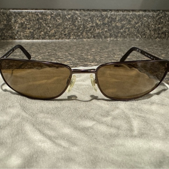 Men’s Revo Polarized Sunglasses - Picture 8 of 8